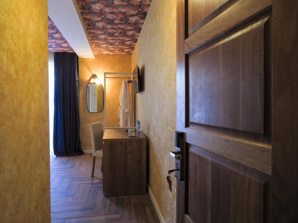 Hotel Banihills Tbilisi Zewnętrze zdjęcie